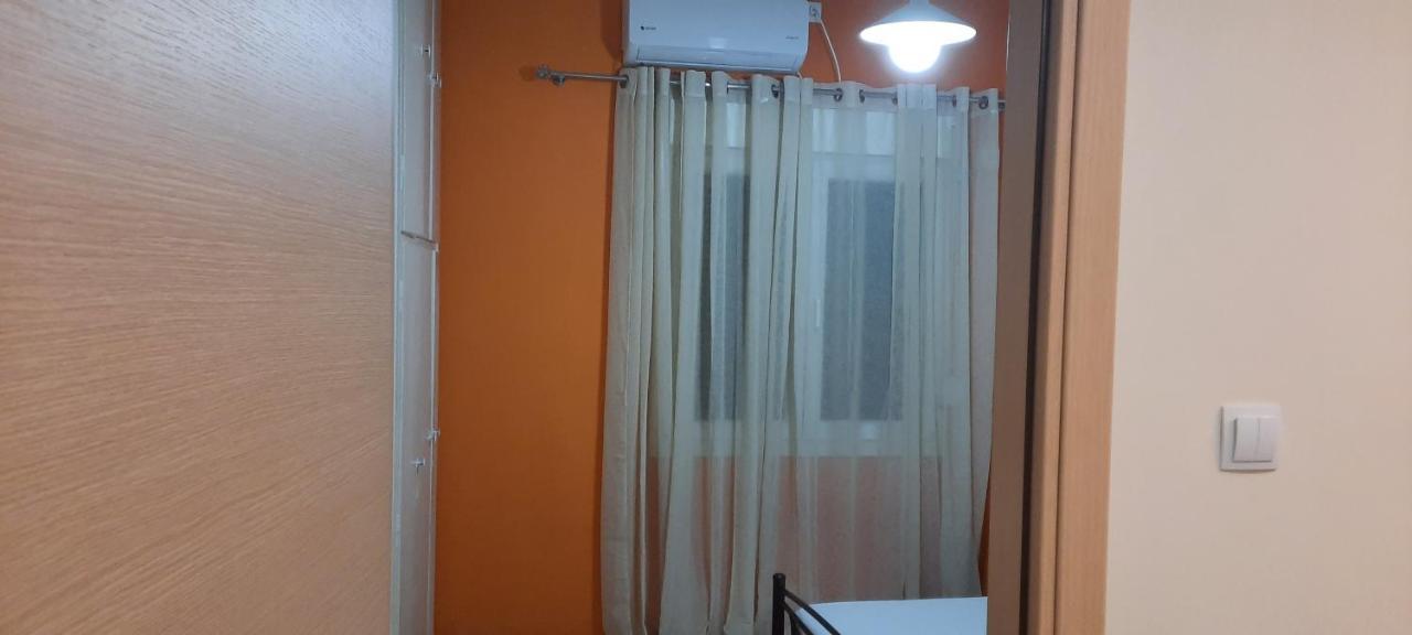 Livia'S Room To Ampelokipi Metro Airport Line Ateny Zewnętrze zdjęcie
